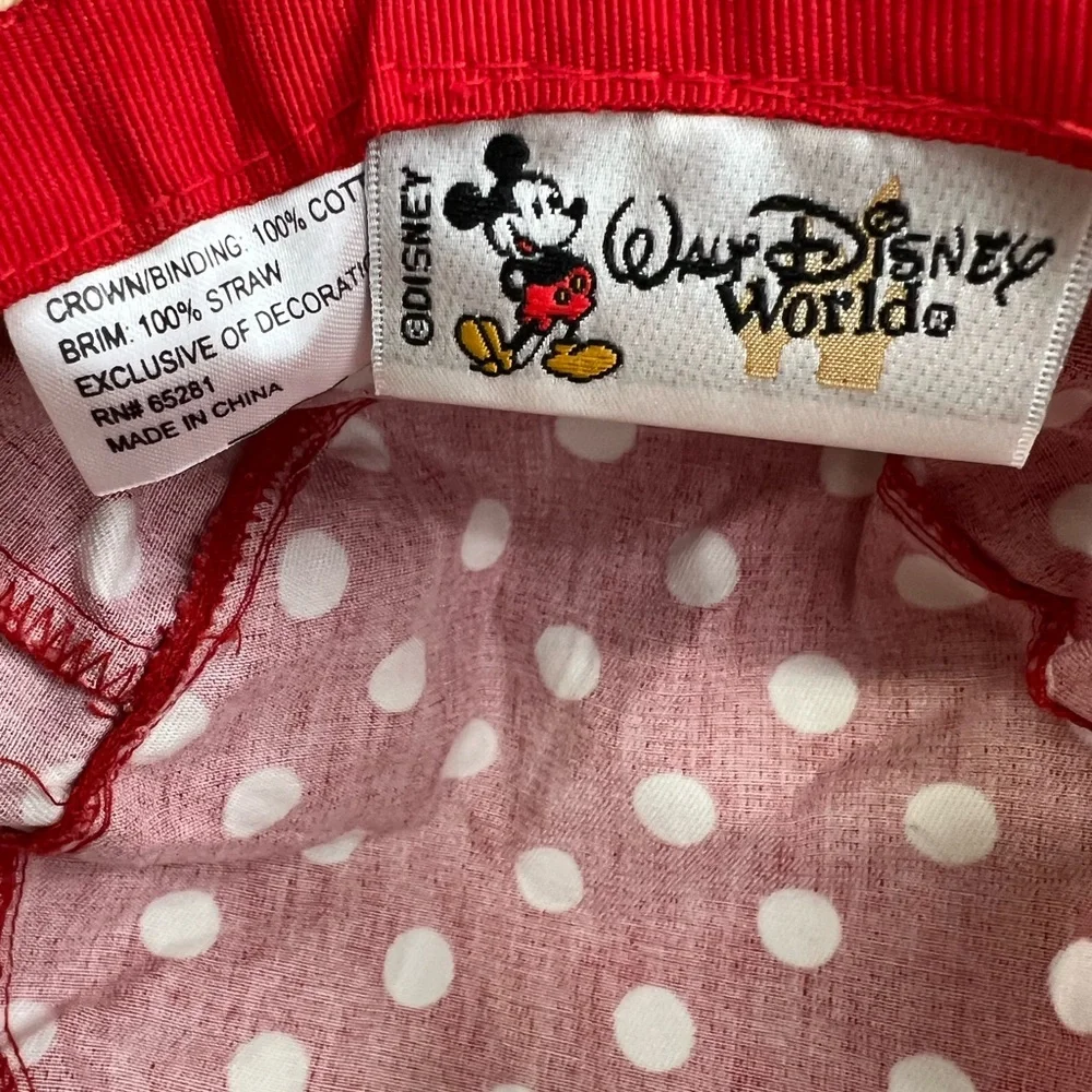 Walt Disney World polka dot Minnie Mouse red white sun hat straw vacation resort